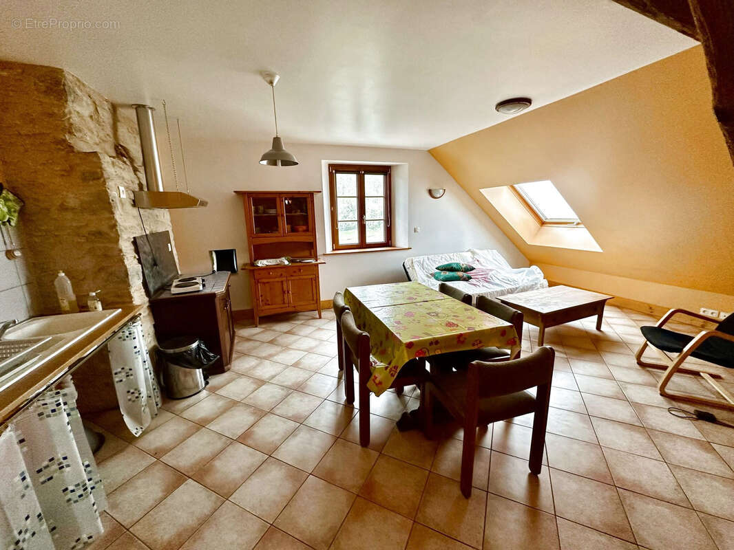 Maison à SOULCE-CERNAY