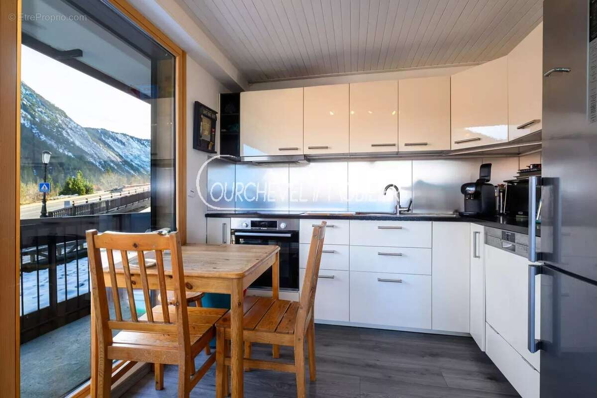 Appartement à LA PERRIERE