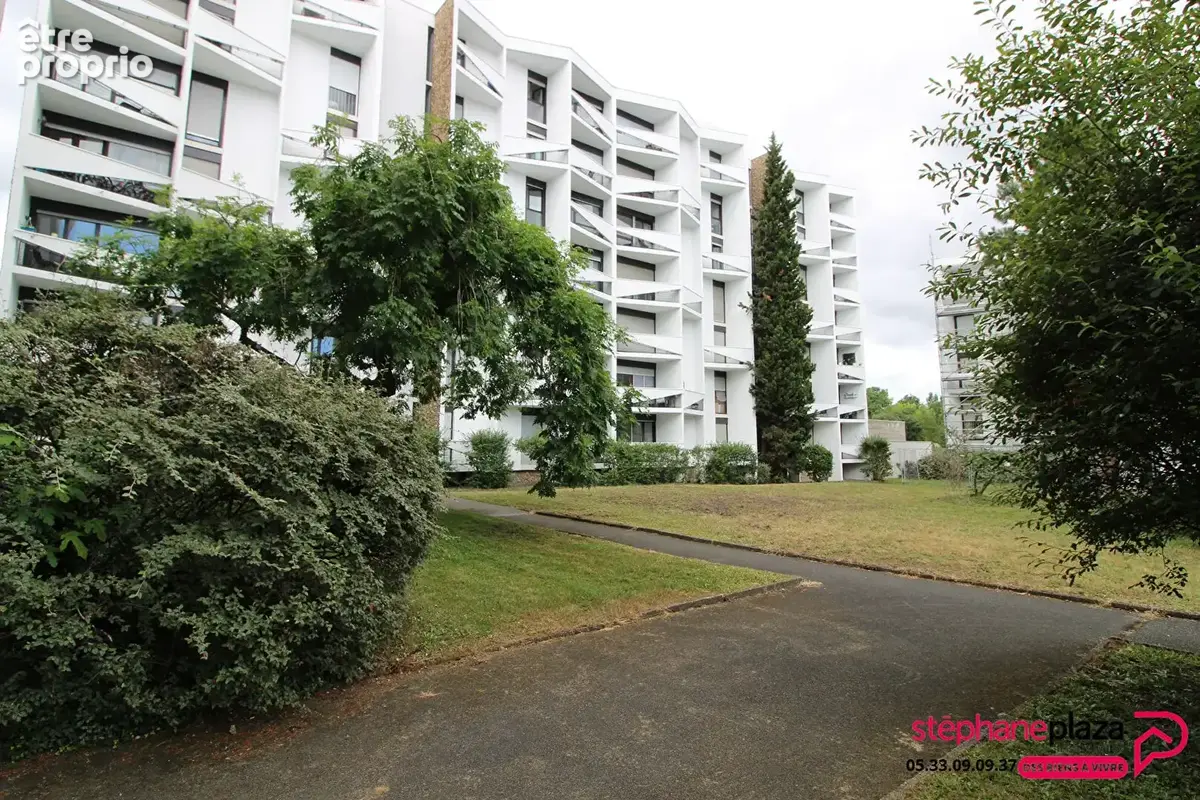 Appartement 3 chambres - 80 m² - Pessac résidence Compostelle - photo 12