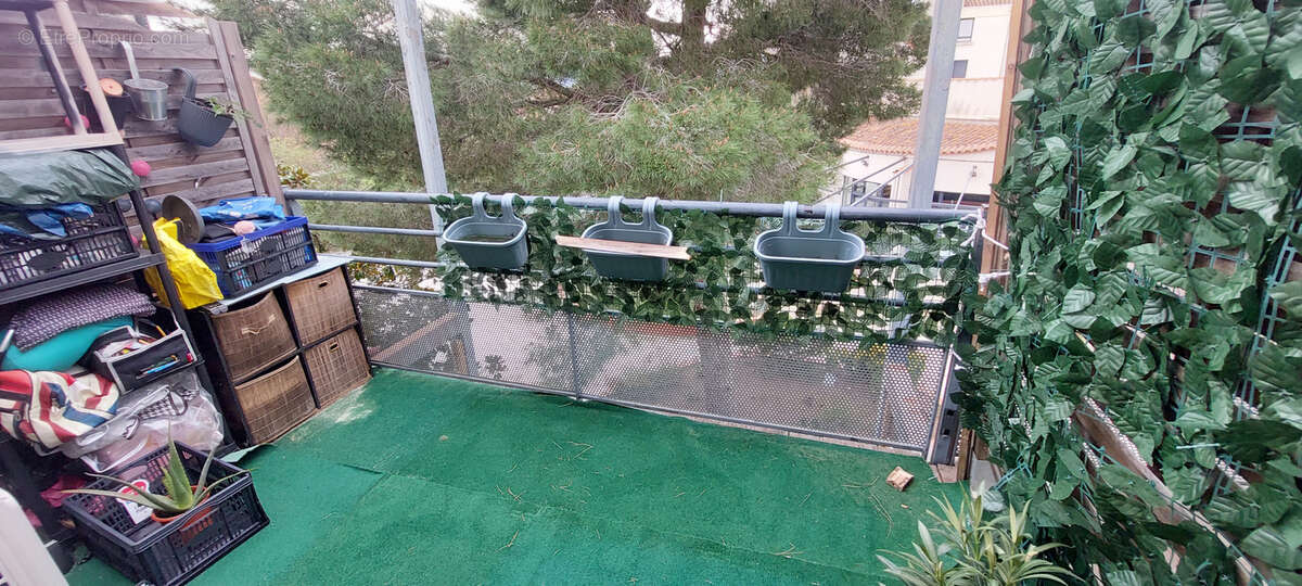 Beau studio avec terrasse - photo 2