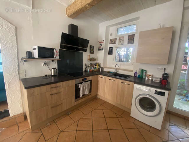 Maison à LE REVEST-LES-EAUX