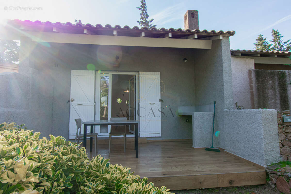 Maison à PORTO-VECCHIO