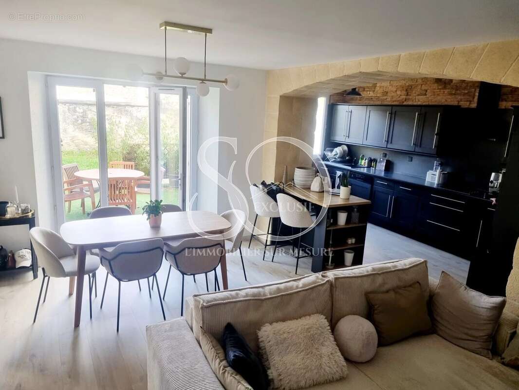 Maison à FLINS-SUR-SEINE