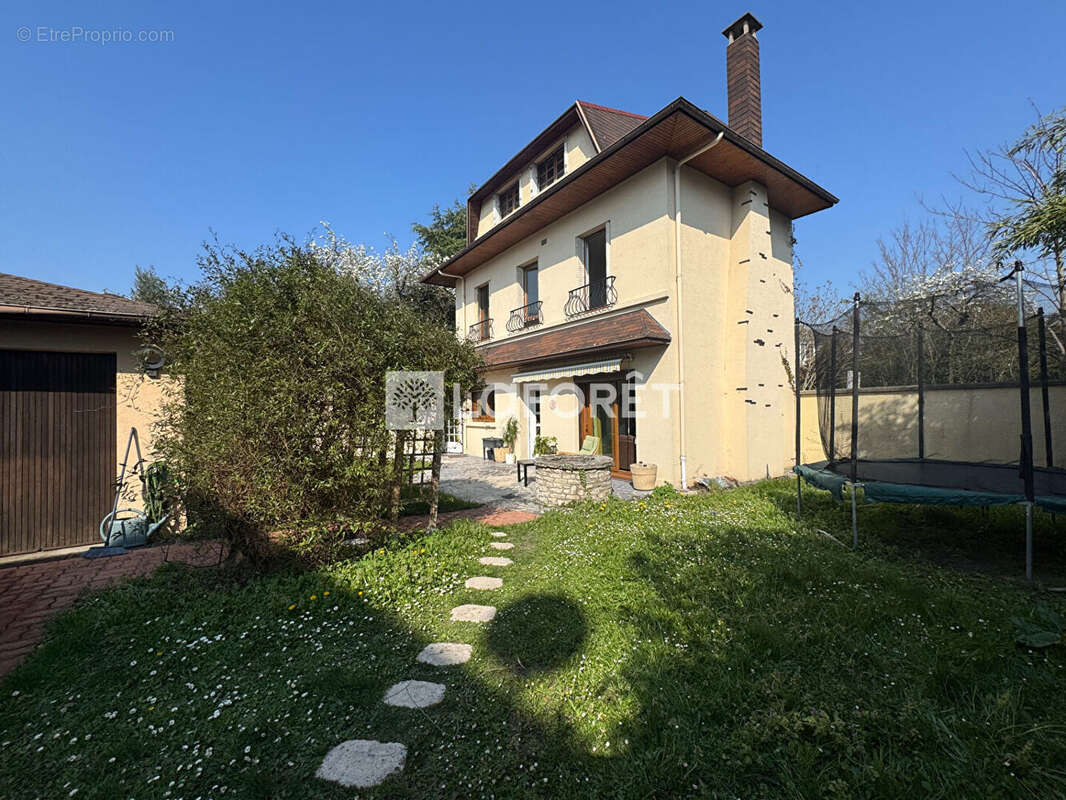 Maison à VILLEMOMBLE