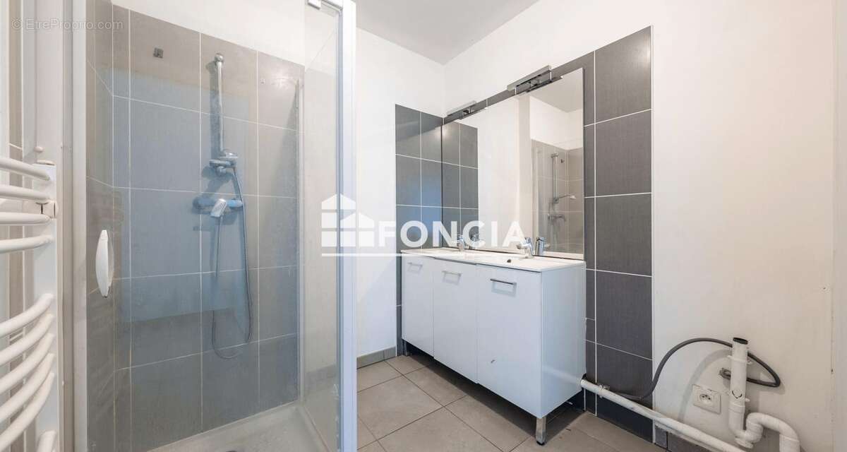 Appartement à VILLENAVE-D'ORNON