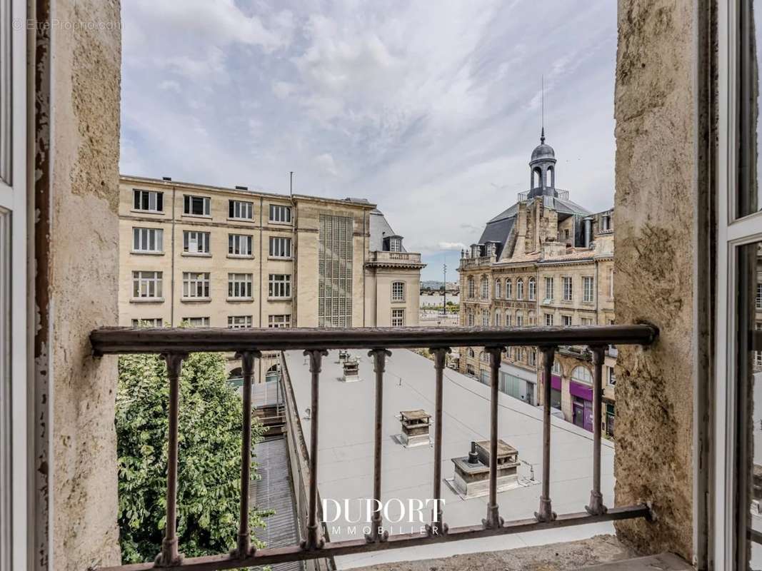 Appartement à BORDEAUX