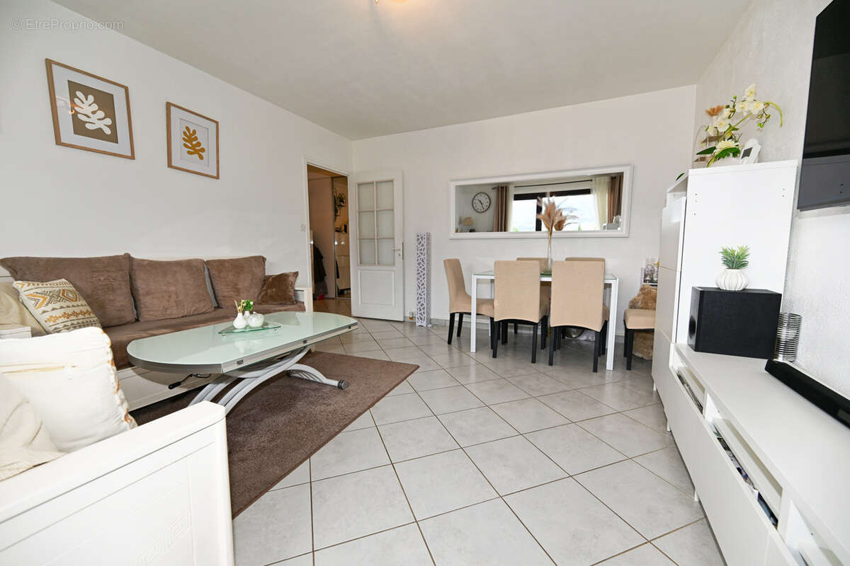 Appartement à BASSENS