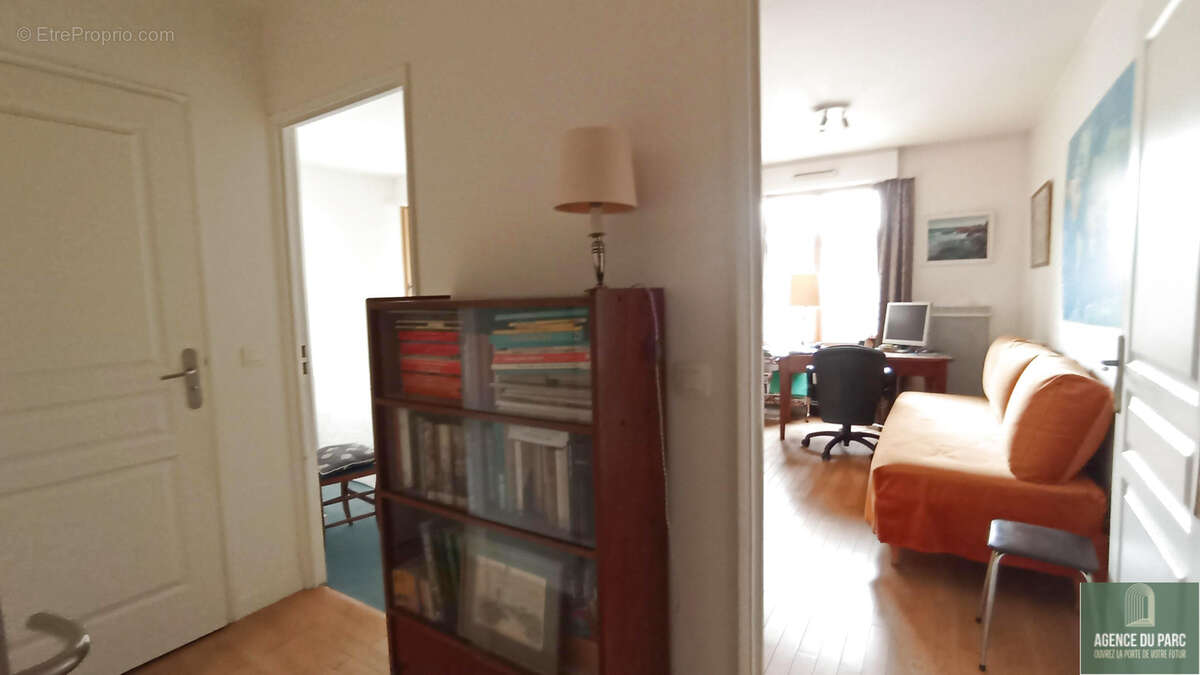 Appartement à VILLE-D'AVRAY