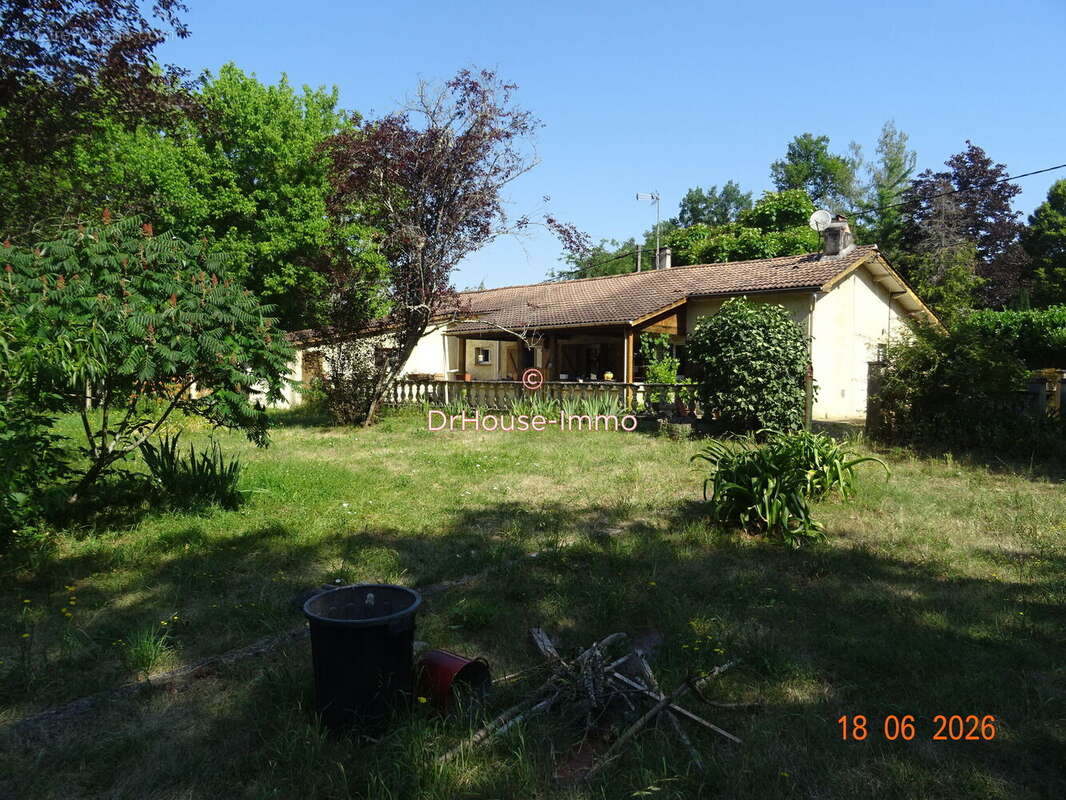 Maison 172 m² à Laruscade  - photo 12