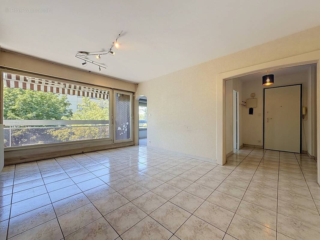 Appartement à ANNEMASSE