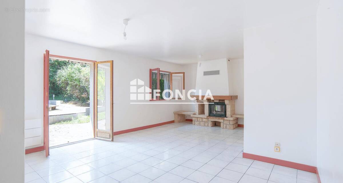 Exclusivite - maison à ahetze - photo 1