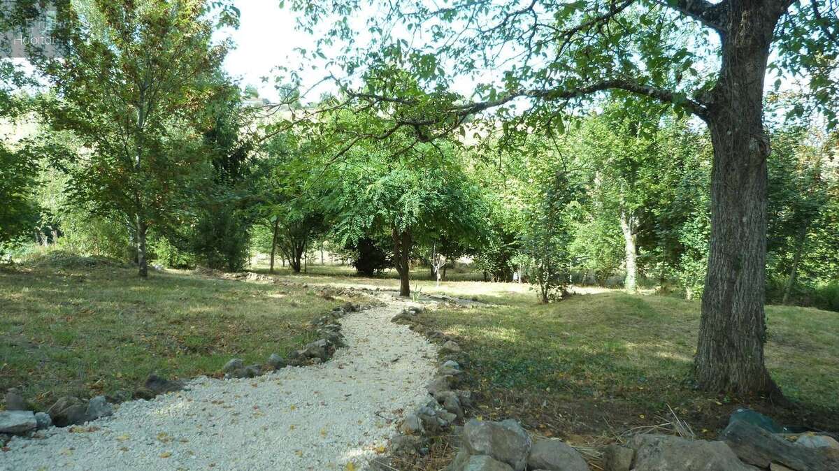 Maison à SAINT-CIRGUES