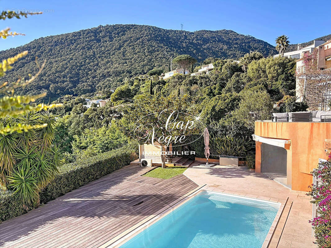 Propriété vue mer clé en main à vendre à cavalaire sur mer - golfe de saint tropez - photo 7