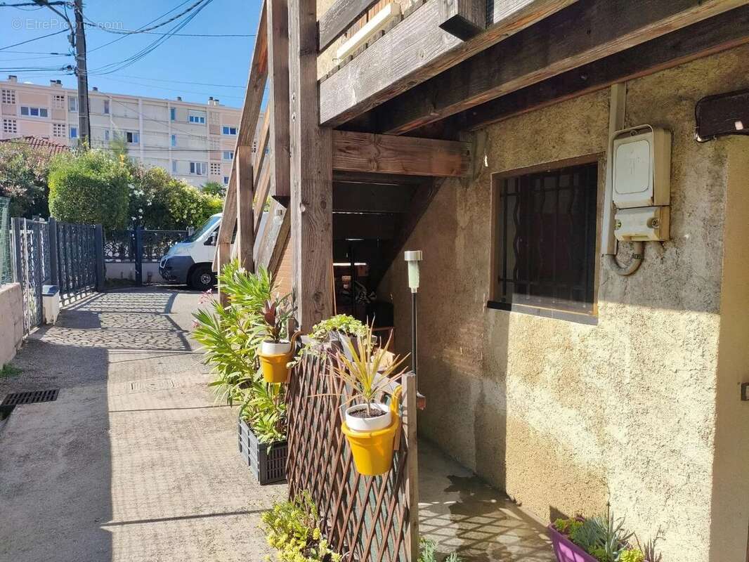 Appartement à FONTAINE