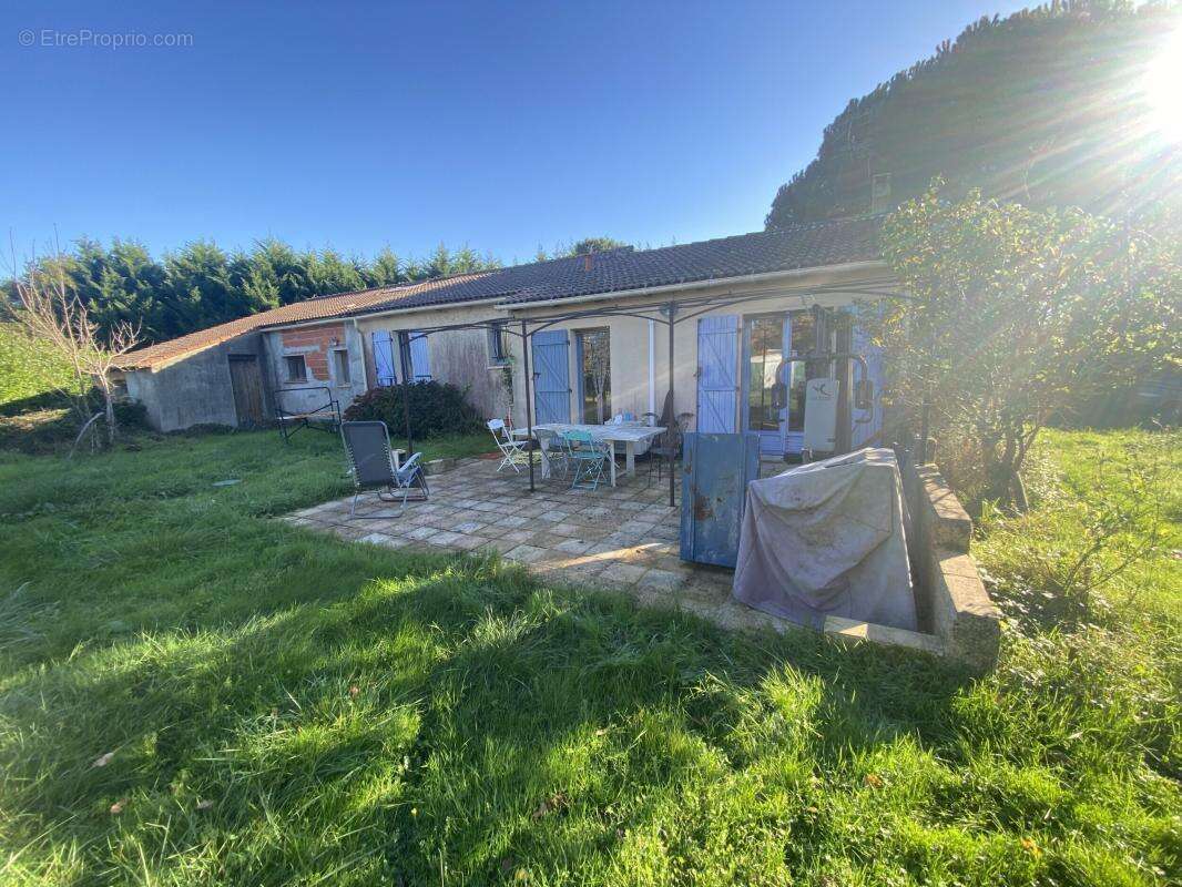 Maison à FONTENILLES