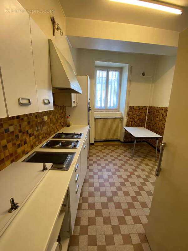Appartement à SERRIERES