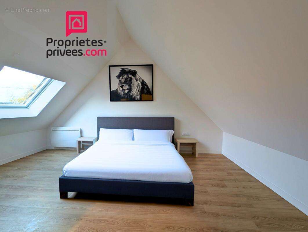 Maison à SAINTE-LUCE-SUR-LOIRE