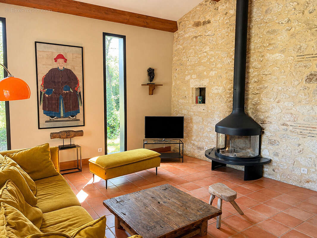 Maison à MONPAZIER