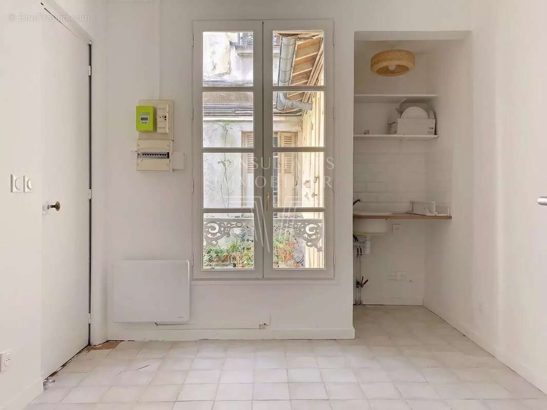 Appartement à PARIS-7E