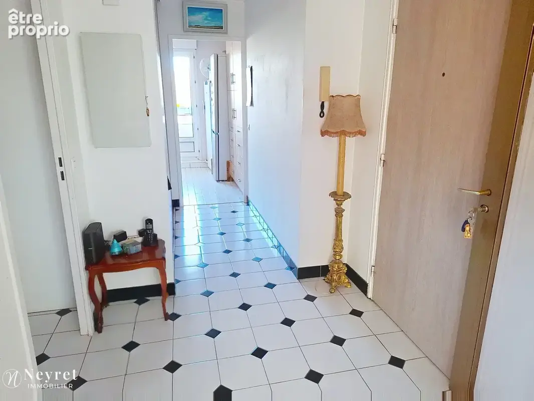 Opportunité : dans une Résidence prisée Hauteclair, T4 de 85,58 m2 avec une terrasse, un balcon, une cave - photo 9