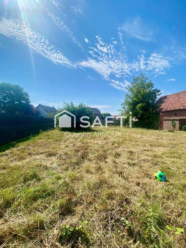 Terrain 733 m² à Athies-Sous-Laon  - photo 4