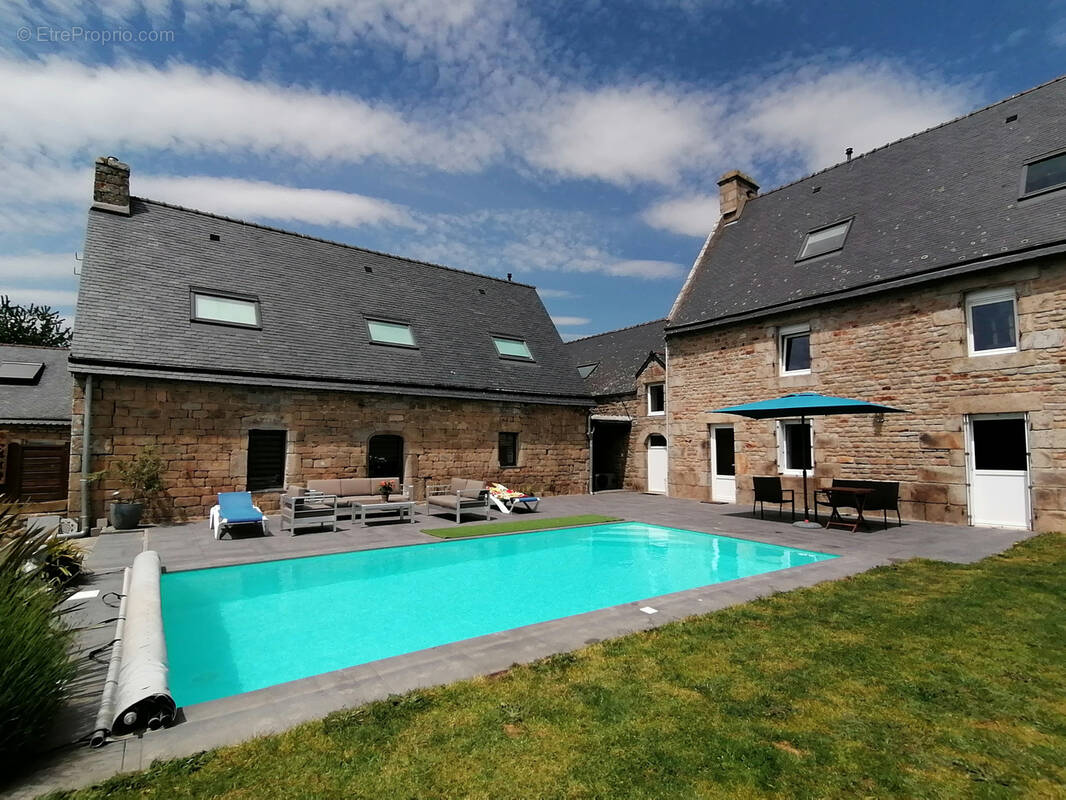 Maison à MERLEVENEZ