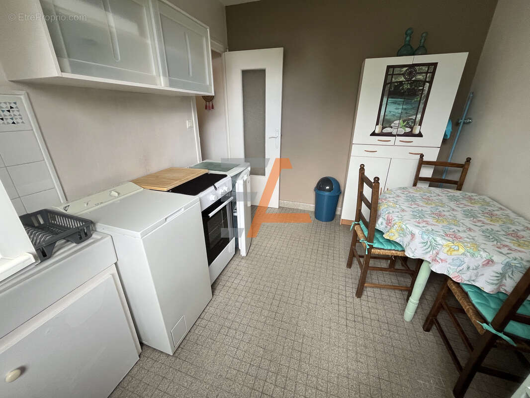 Appartement à SAINT-ETIENNE
