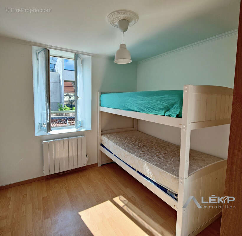 Appartement à NANTERRE