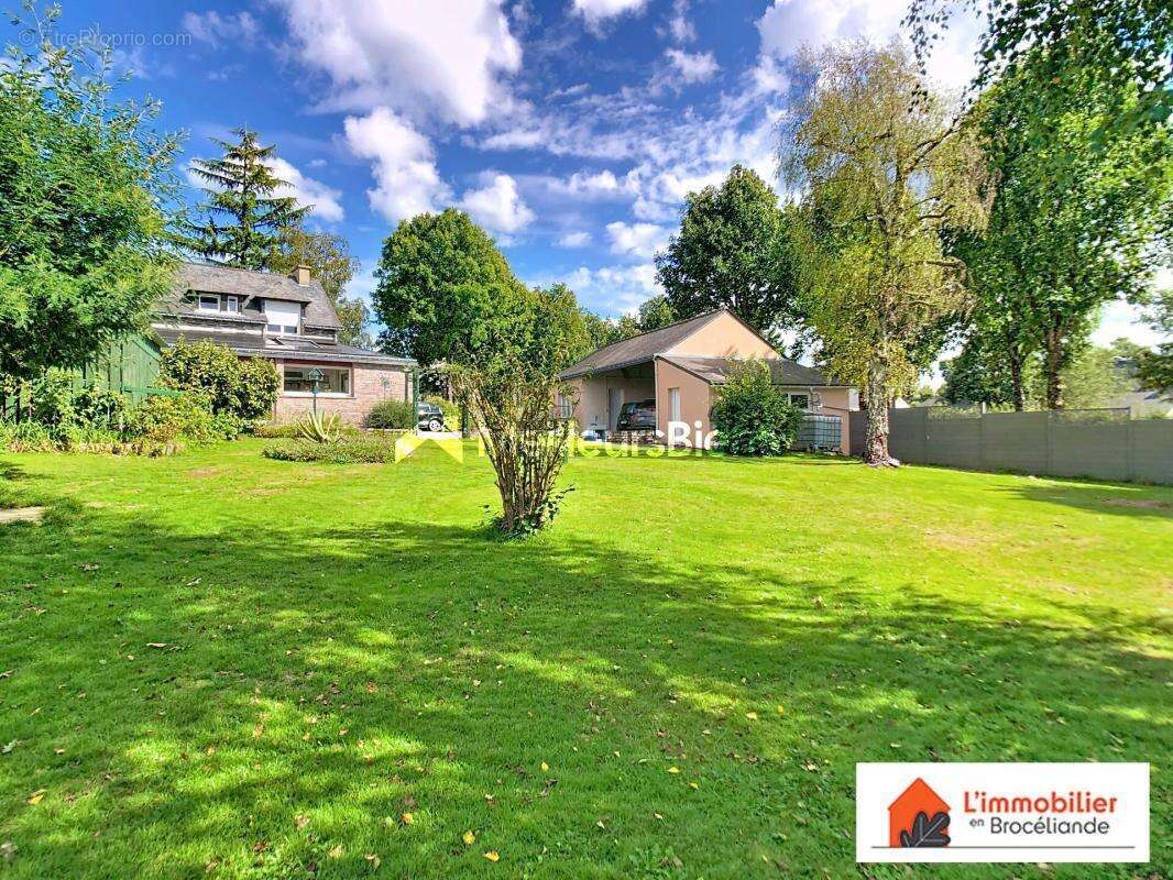 Maison à PLELAN-LE-GRAND