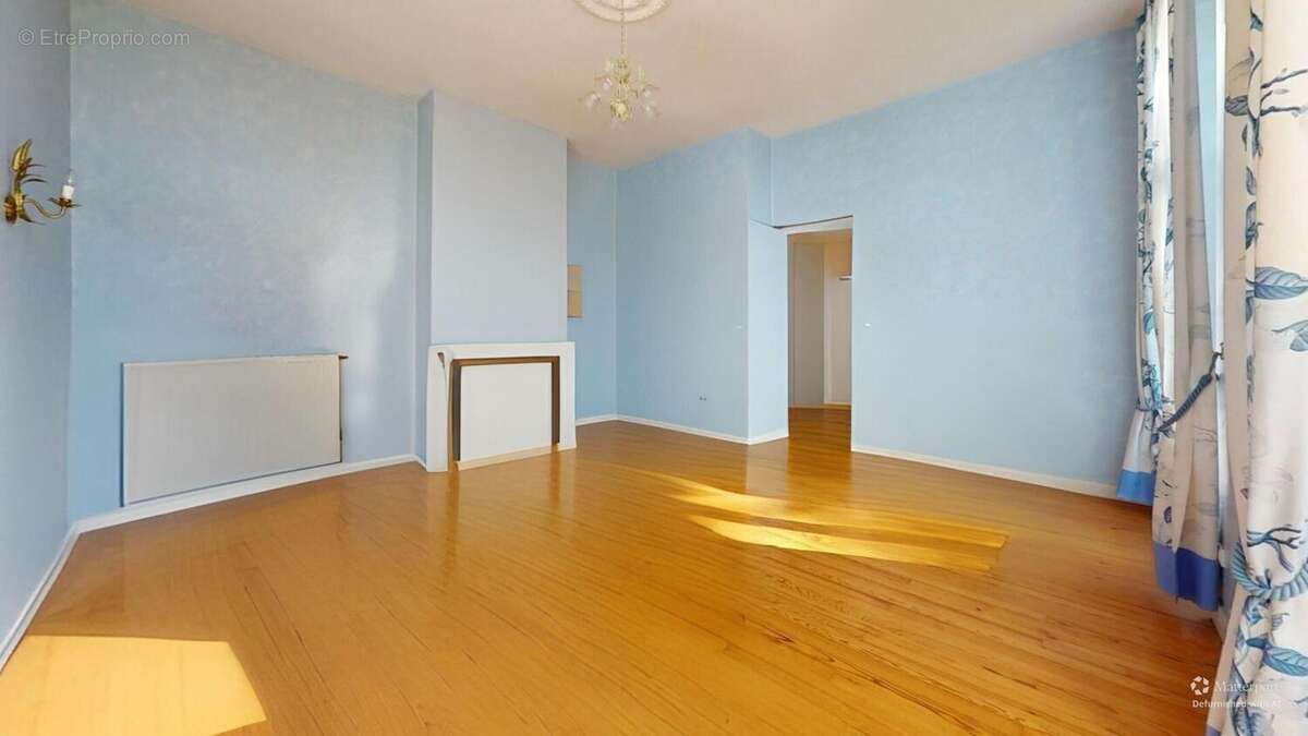 Photo 5 - Maison à FARGUES-SAINT-HILAIRE