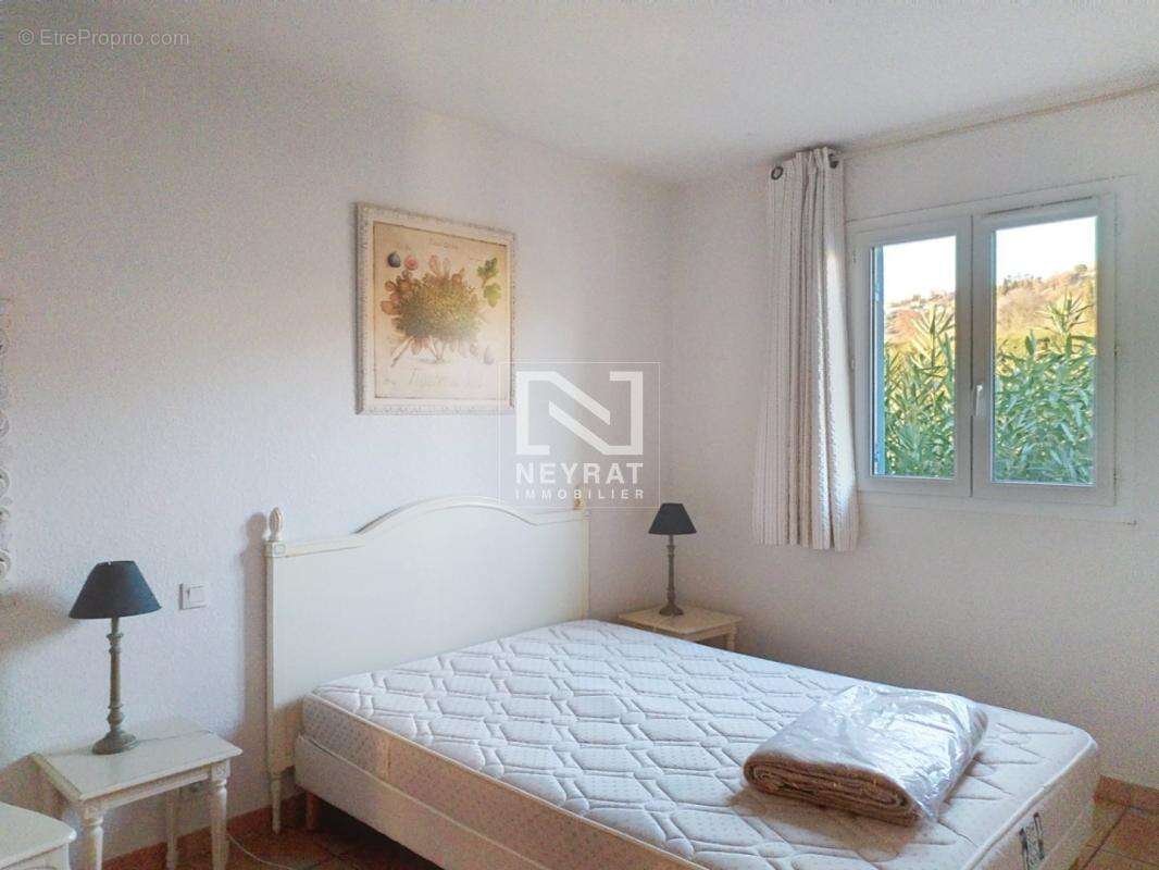 Appartement à MONTAUROUX