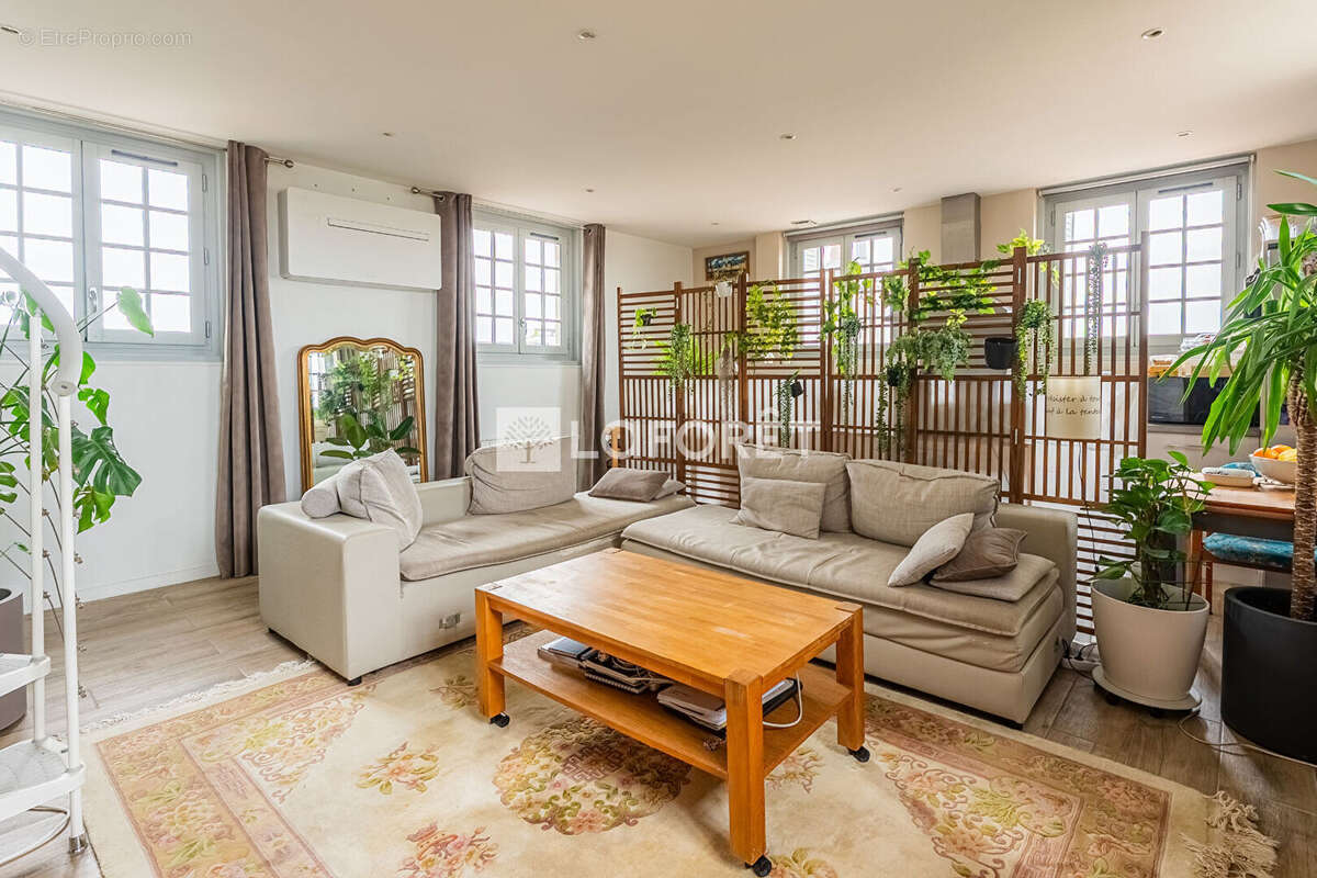 Appartement à BORDEAUX