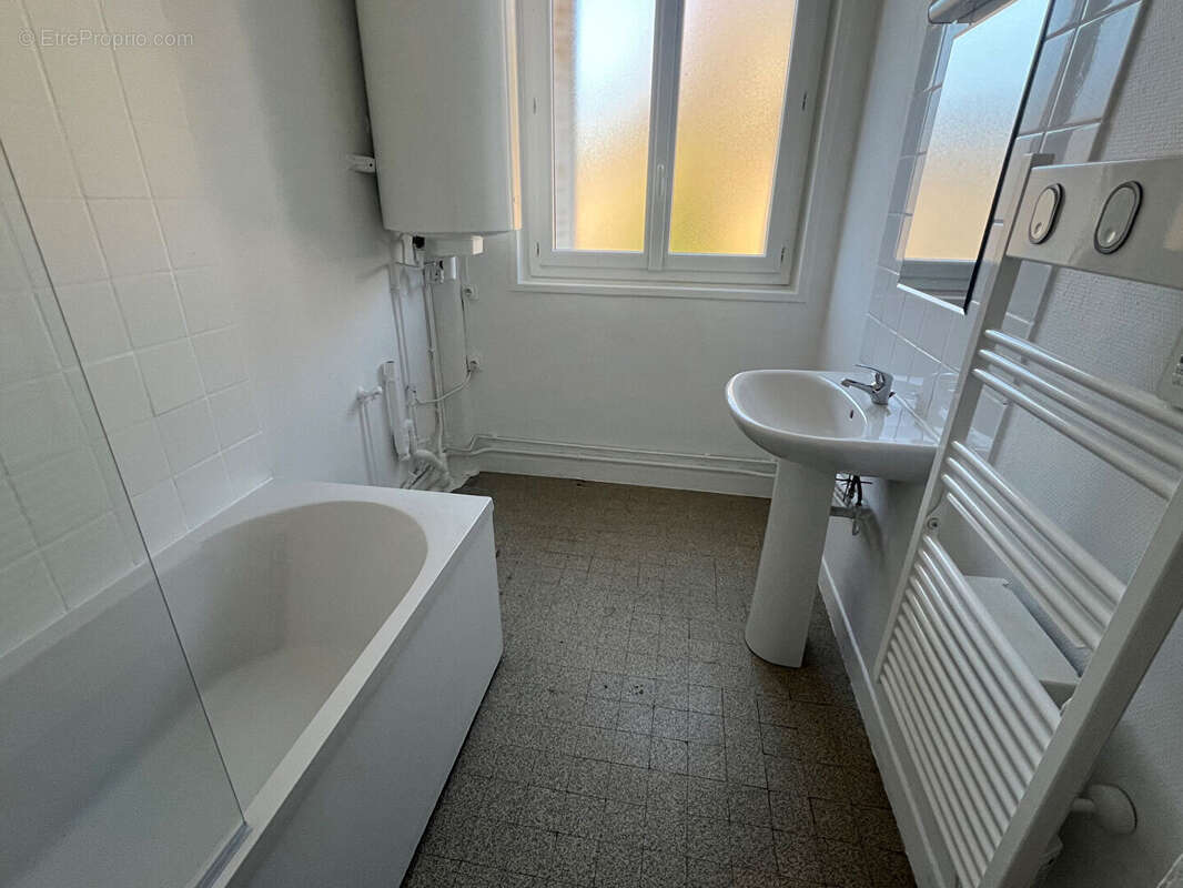 Appartement Elbeuf 3 pièce(s) 72 m2 pour investisseurs - photo 5