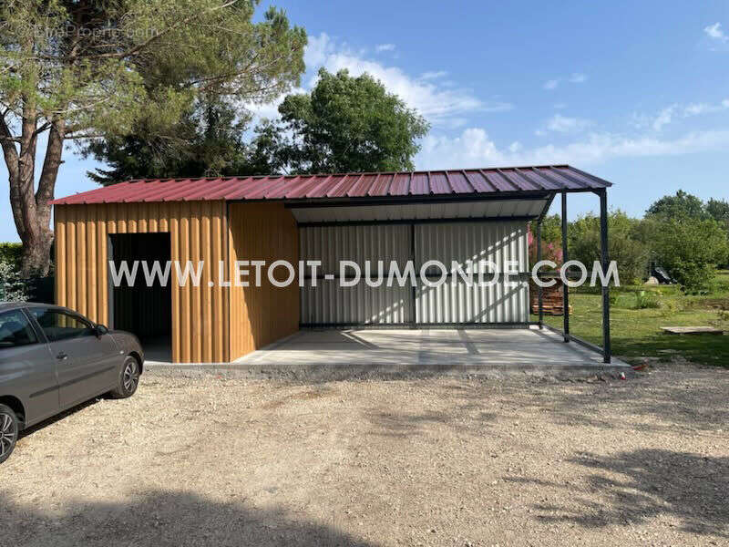 Maison à SAINT-VINCENT-DE-CONNEZAC