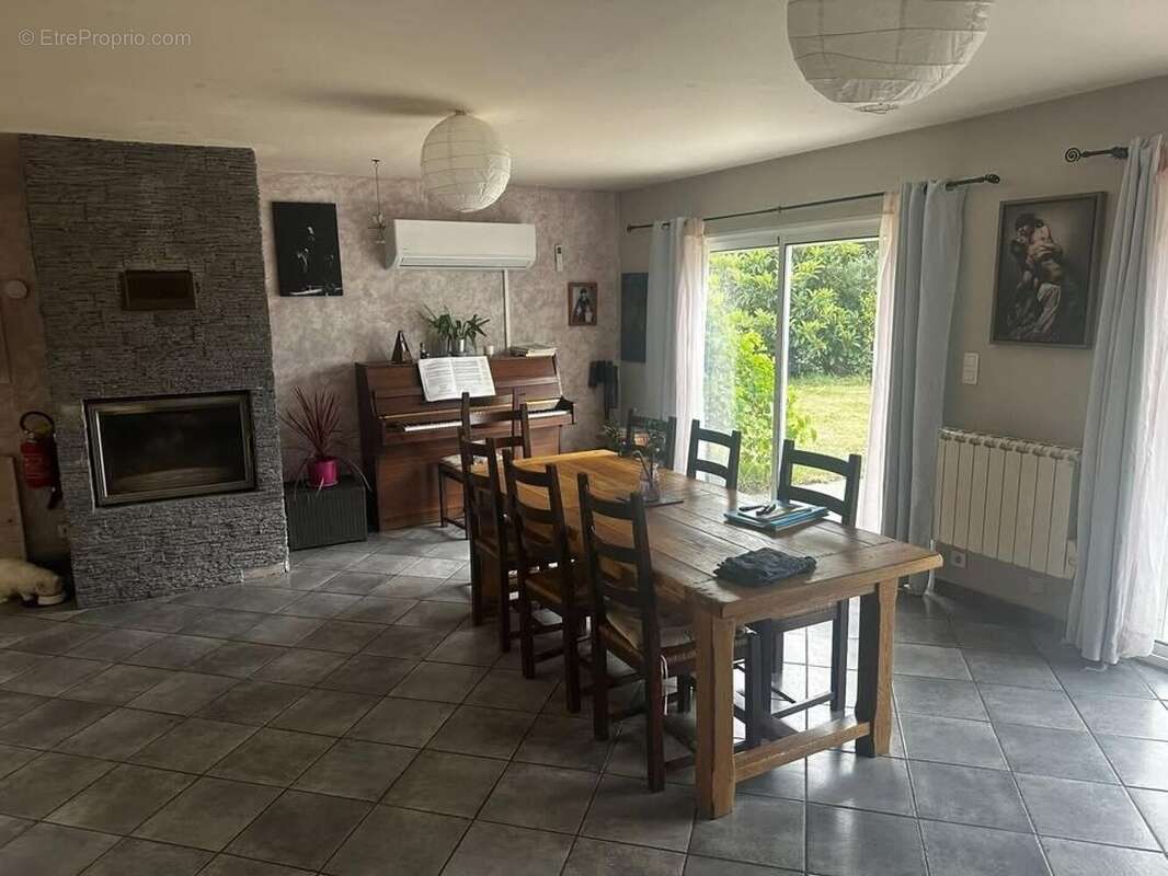 Maison 180 m² à Orignac  - photo 4