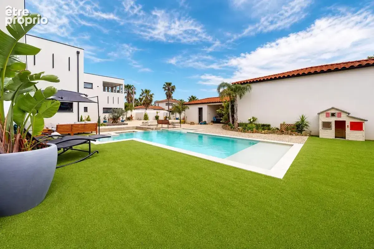 Maison de caractère avec piscine à Pia - photo 3
