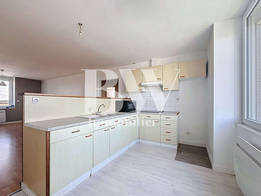 Appartement à GUIPRONVEL