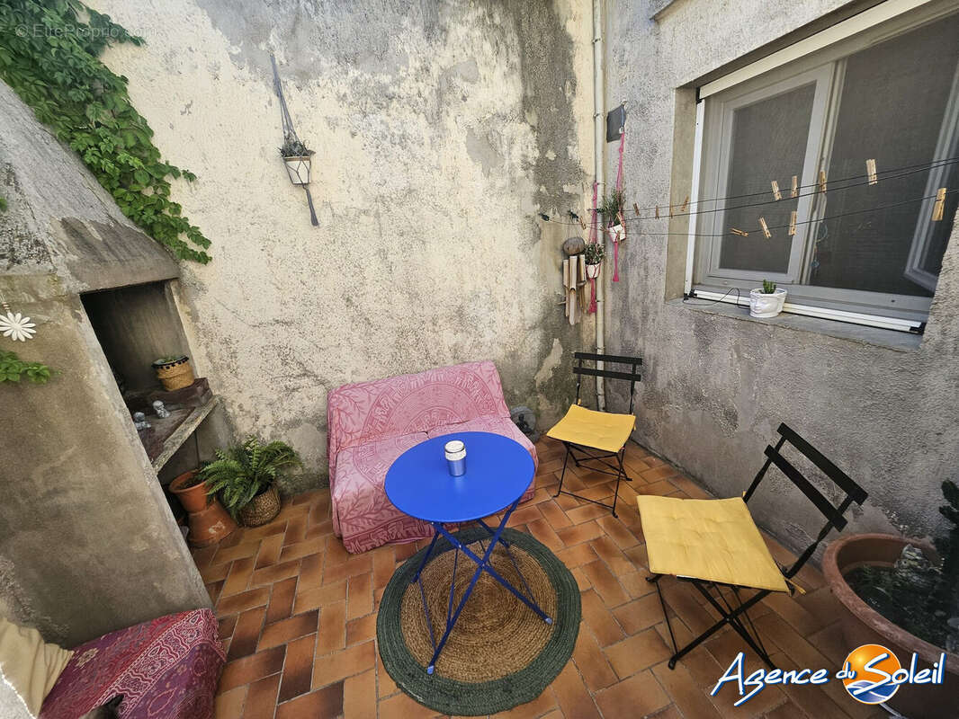 Appartement à LEZIGNAN-CORBIERES