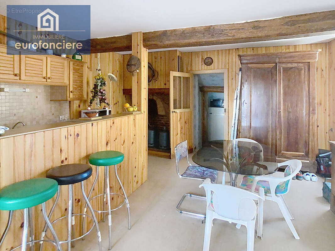 Maison à SAINT-BENOIST-SUR-VANNE