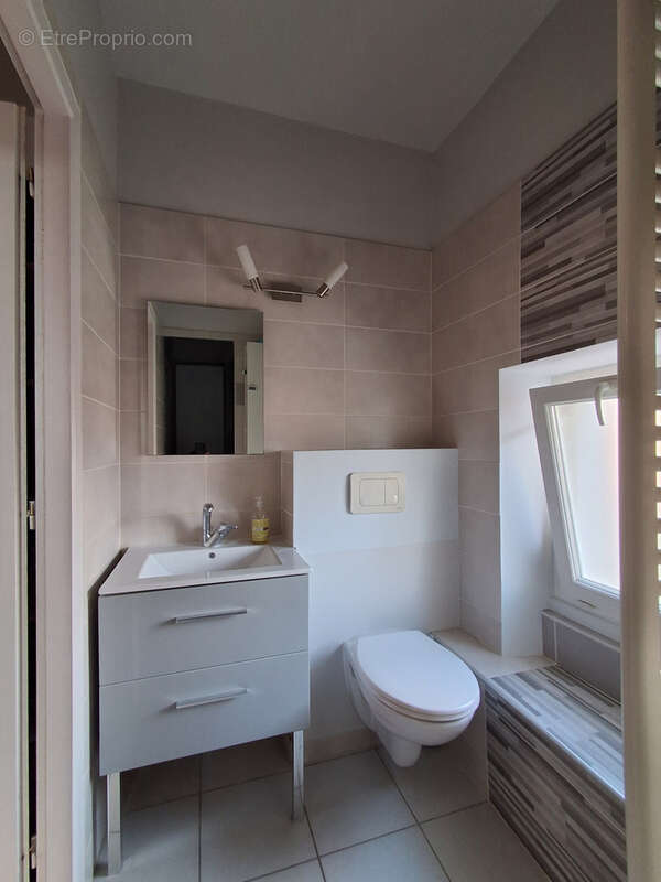 Appartement à LEZIGNAN-CORBIERES