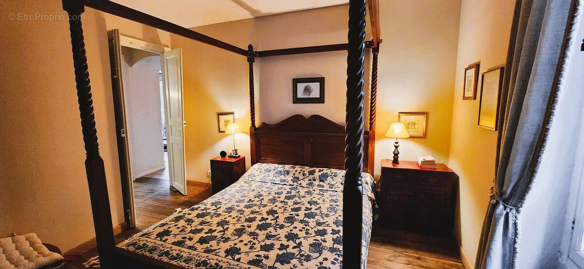 Appartement à VILLEMAGNE-L'ARGENTIERE