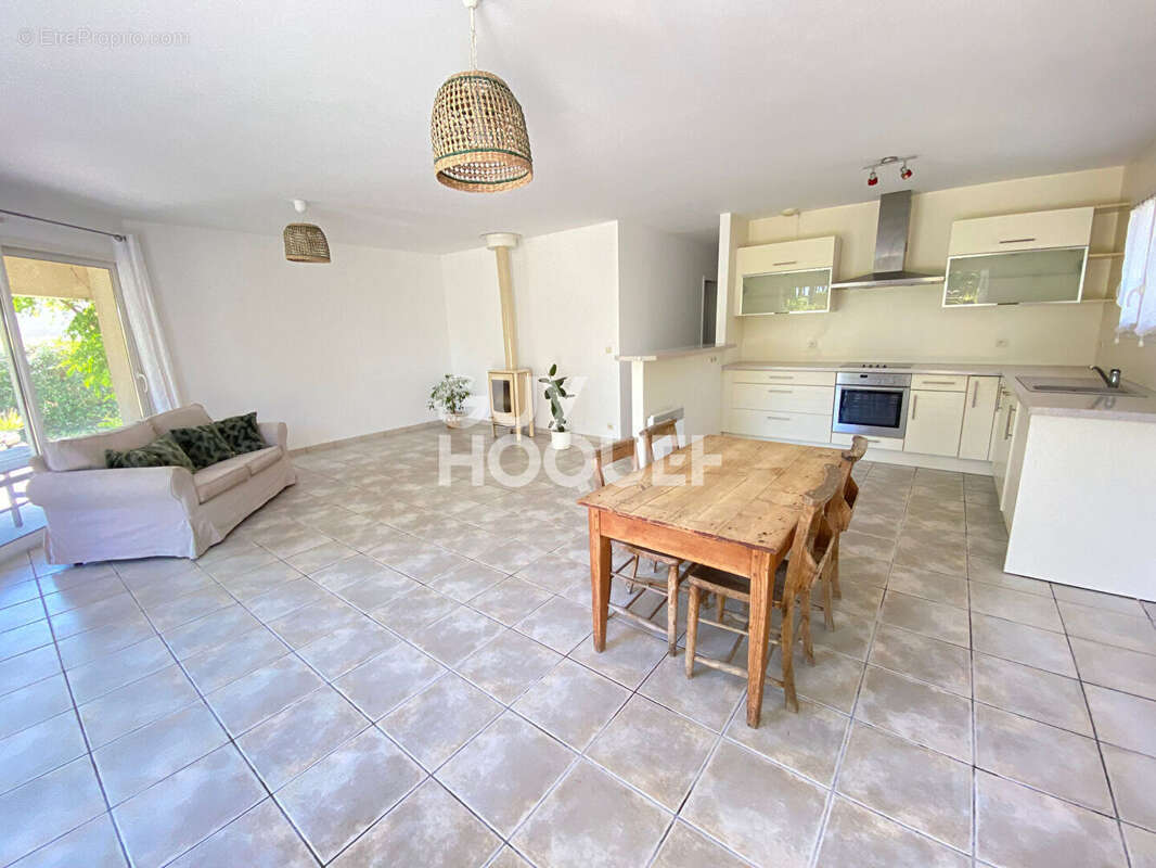 Maison à GASTES