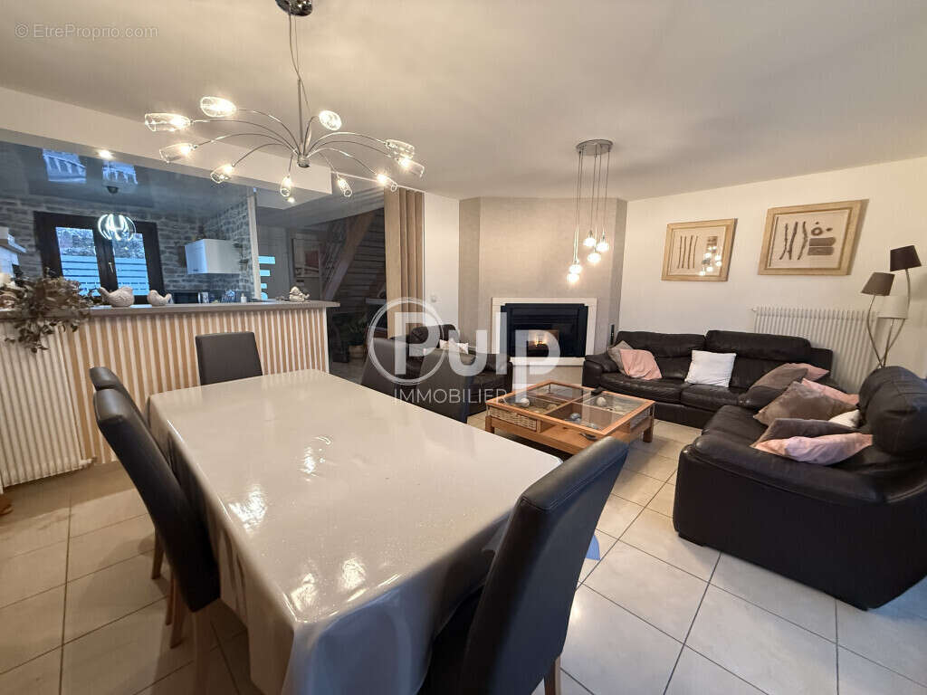 Maison à HENIN-BEAUMONT