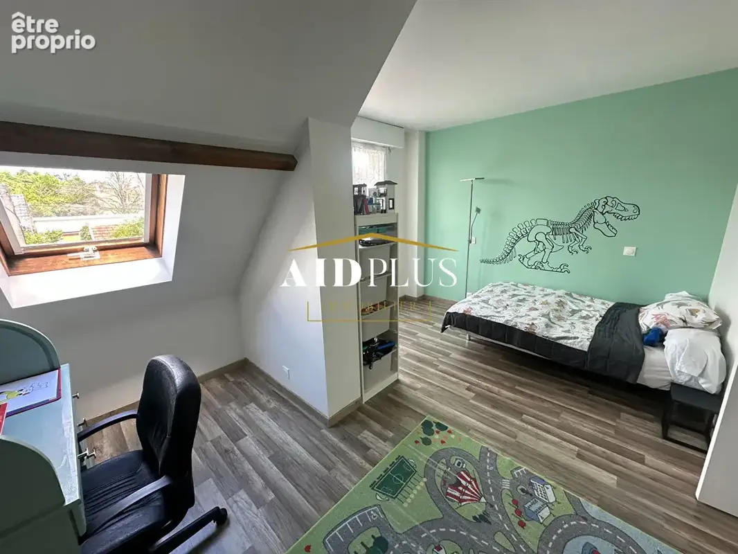 Maison 5 pièces 94 m² à vendre à Saint-Prix (95390) - photo 6