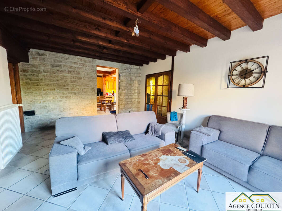 Ensemble immobilier - photo 2