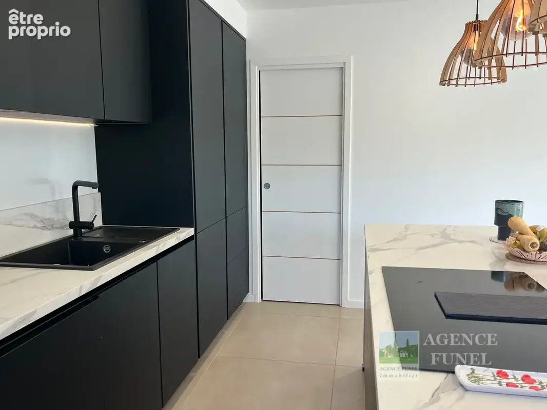 St Vallier-de-Thiey - Proche Commodités - Belle Villa Neuve 5 Chambres Terrain 680 m2 - photo 8