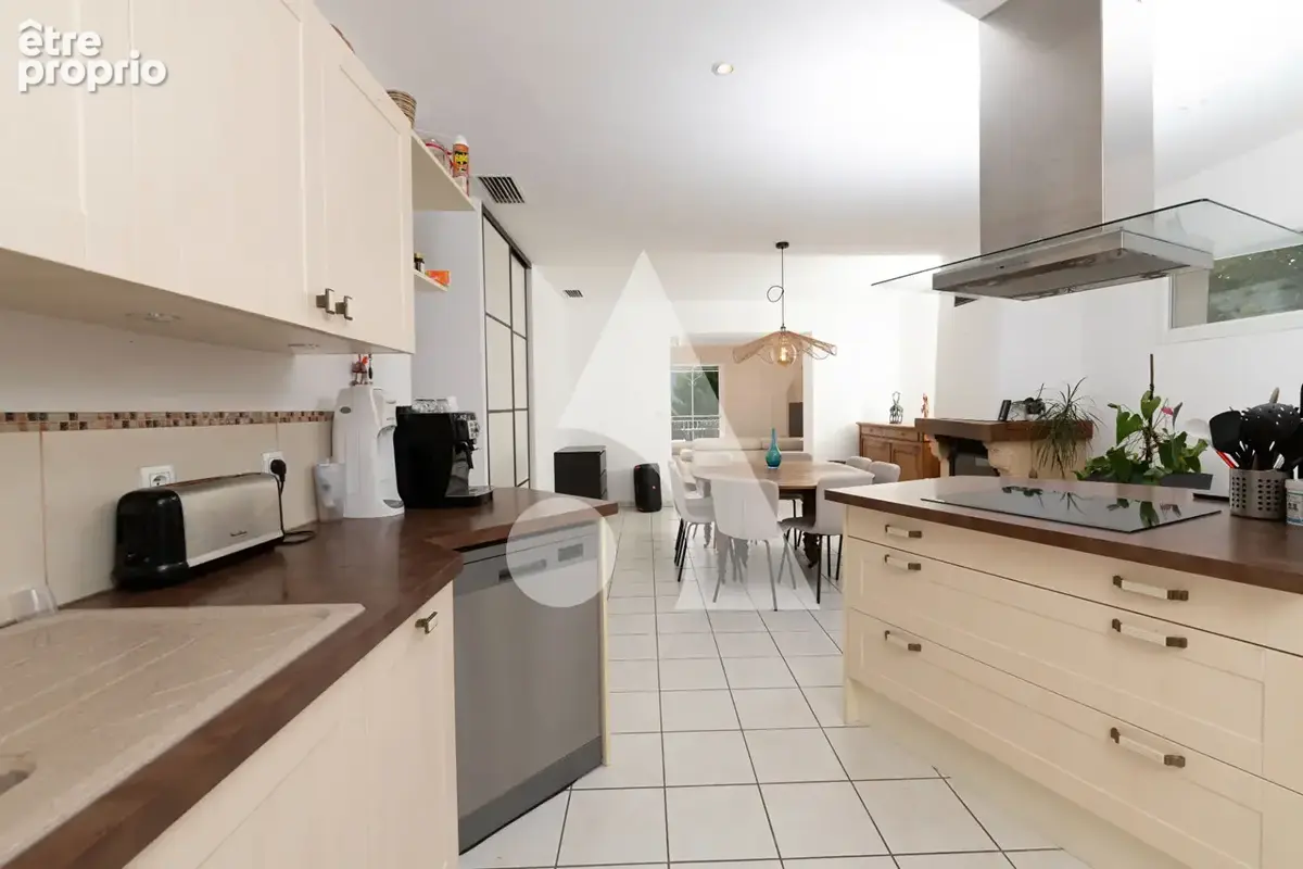 Auriol, moulin du redon, villa 136 m², 4 chambres, piscine, vue dégagée - photo 10