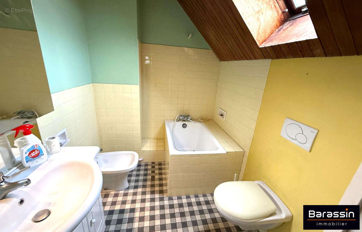 Maison à AGON-COUTAINVILLE