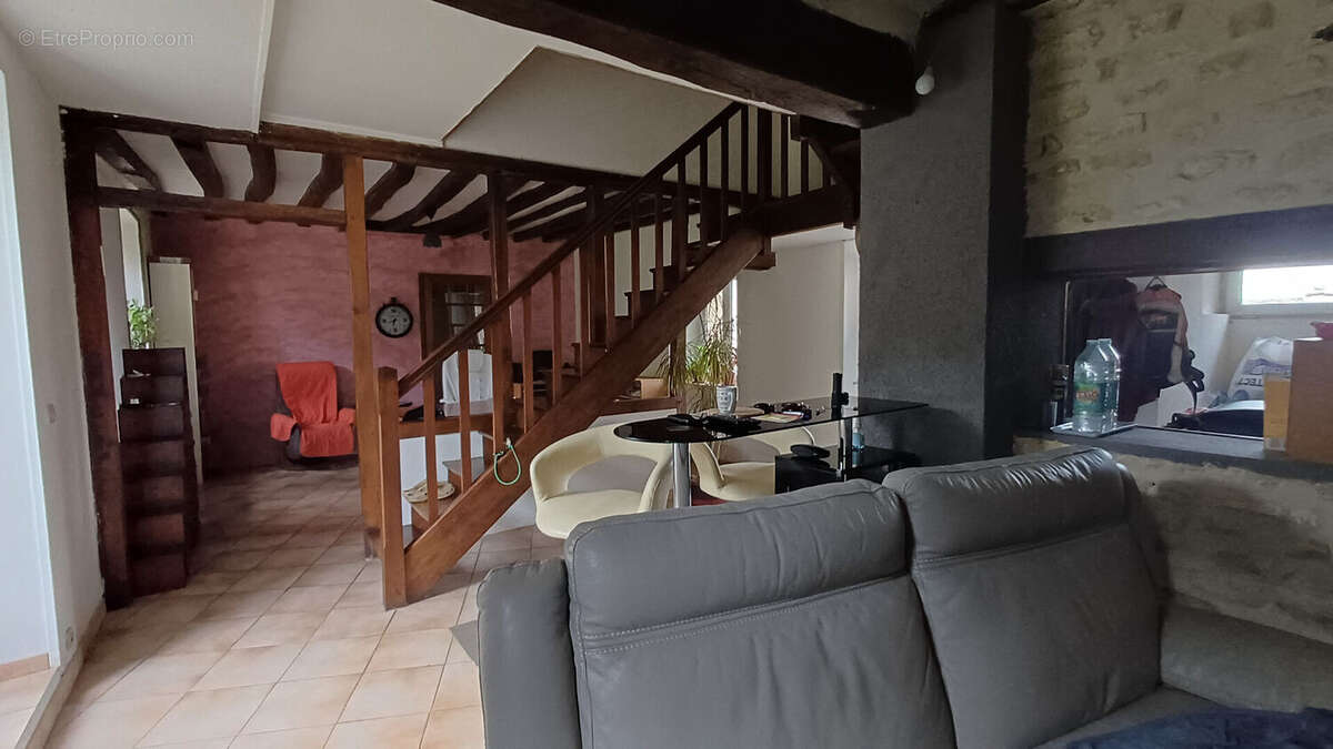 Maison à CHARS