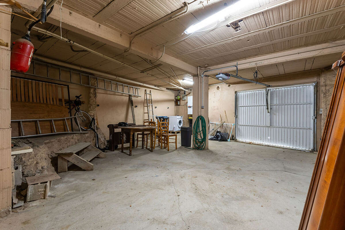 Maison avec garage - photo 11
